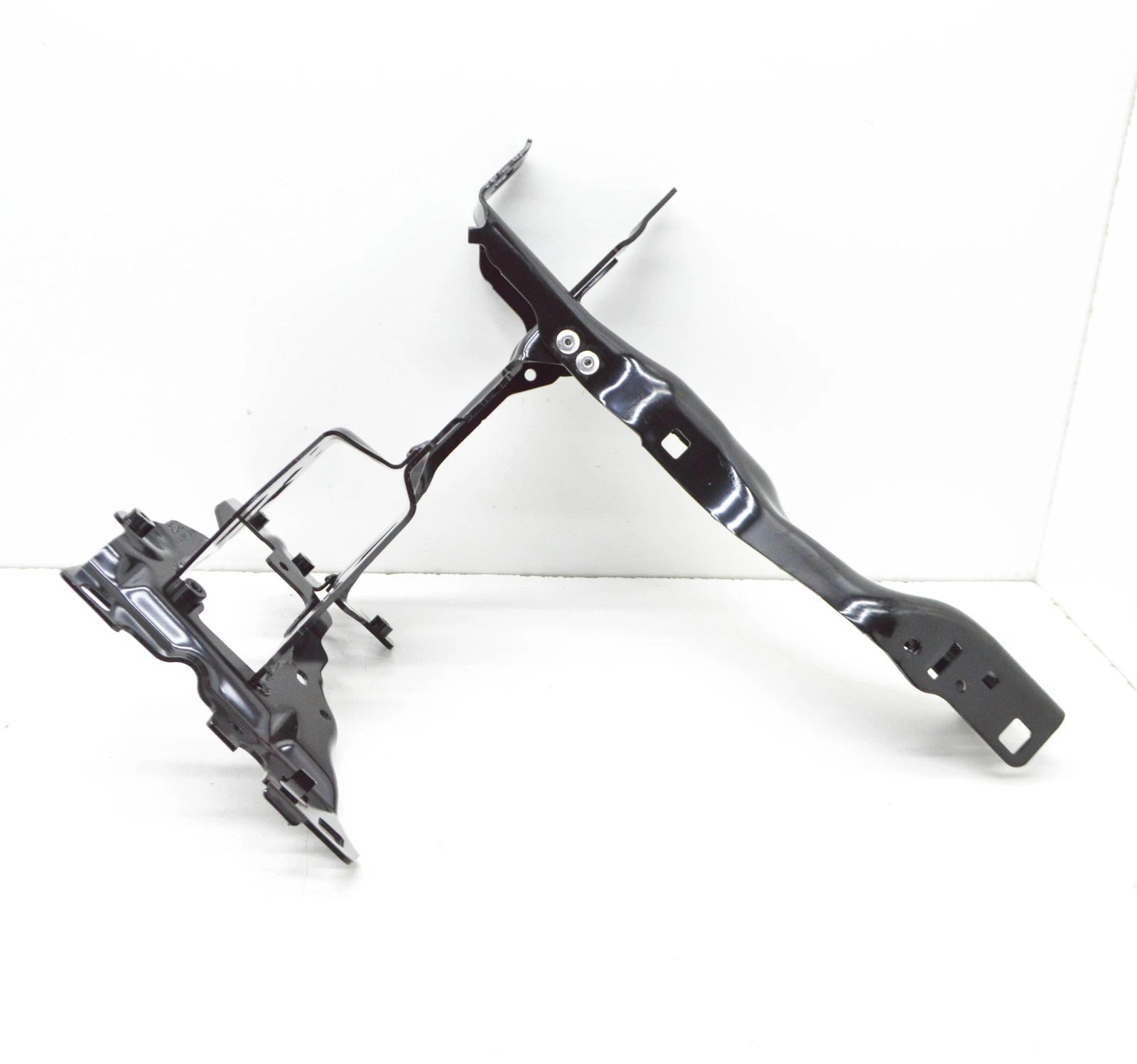 NEW BMW 7 G11 FRONT LEFT HEADLIGHT BRACKET 51647357213 7357213 2016 ORIGINAL