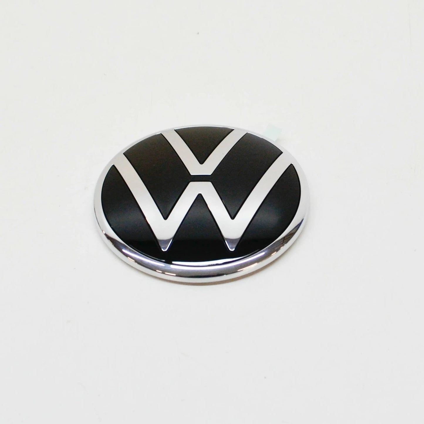 NEW VOLKSWAGEN TOURAN 5T REAR EMBLEM BADGE 5TA853630BDPJ ORIGINAL