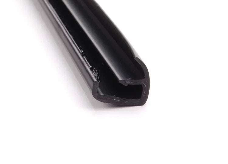 NEW BMW 3 TOURING E30 REAR WINDOW LEFT COVER 51311967337 1967337 ORIGINAL