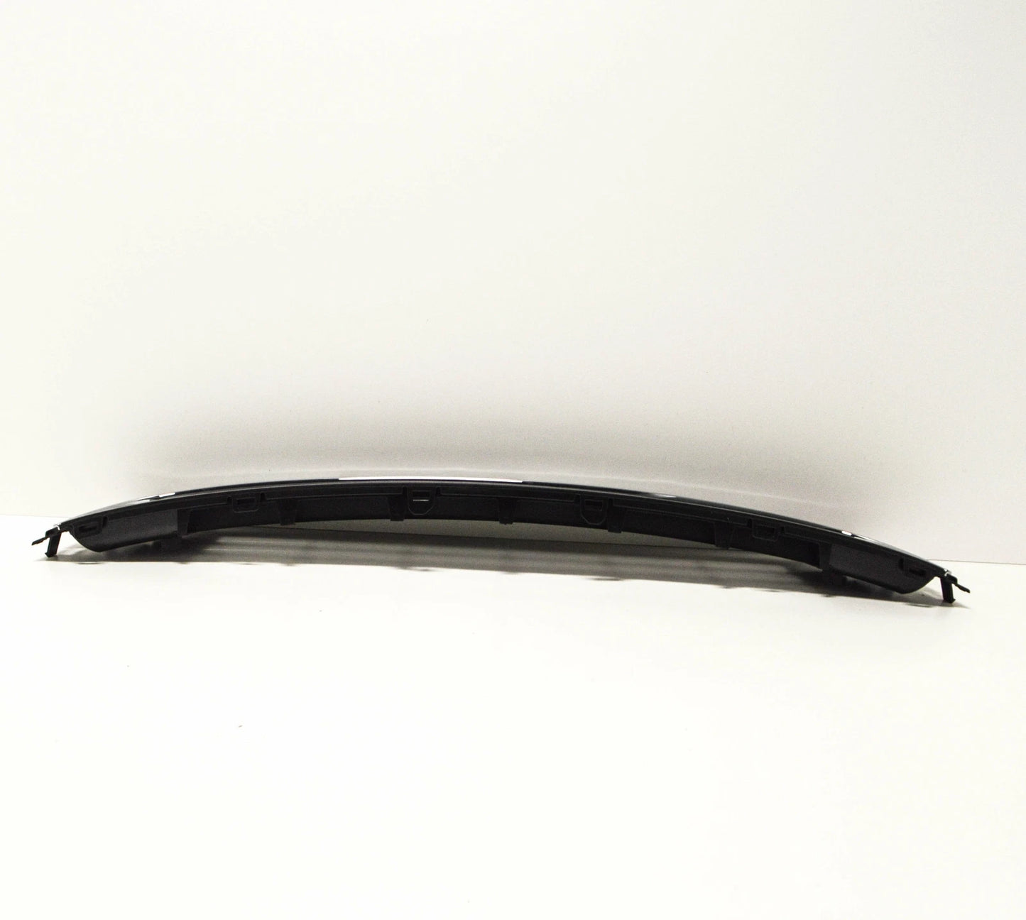 NEW VOLKSWAGEN EOS FRONT BUMPER LOWER GRILLE 1Q0853671DRYP ORIGINAL