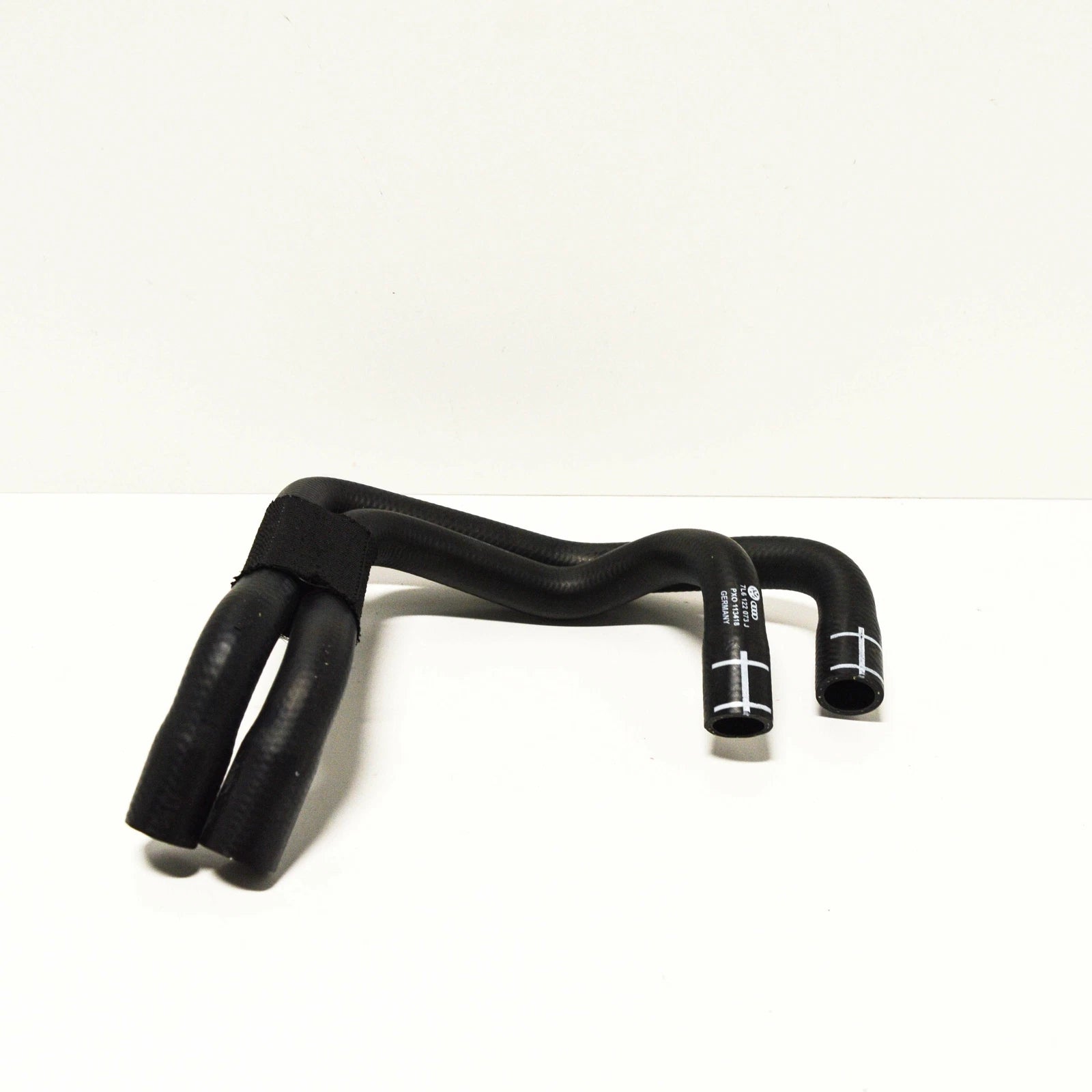 NEW AUDI Q7 4L COOLANT PIPE HOSE 7L6122073J
