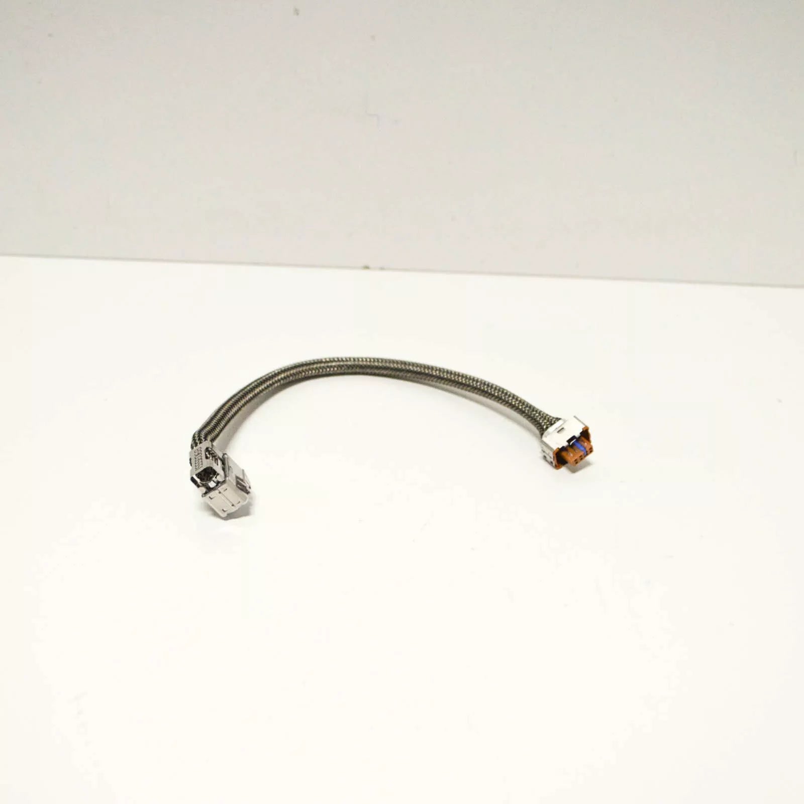 NEW BMW 1 E87 XENON CONNECTION CABLE 63117168878 7168878 ORIGINAL