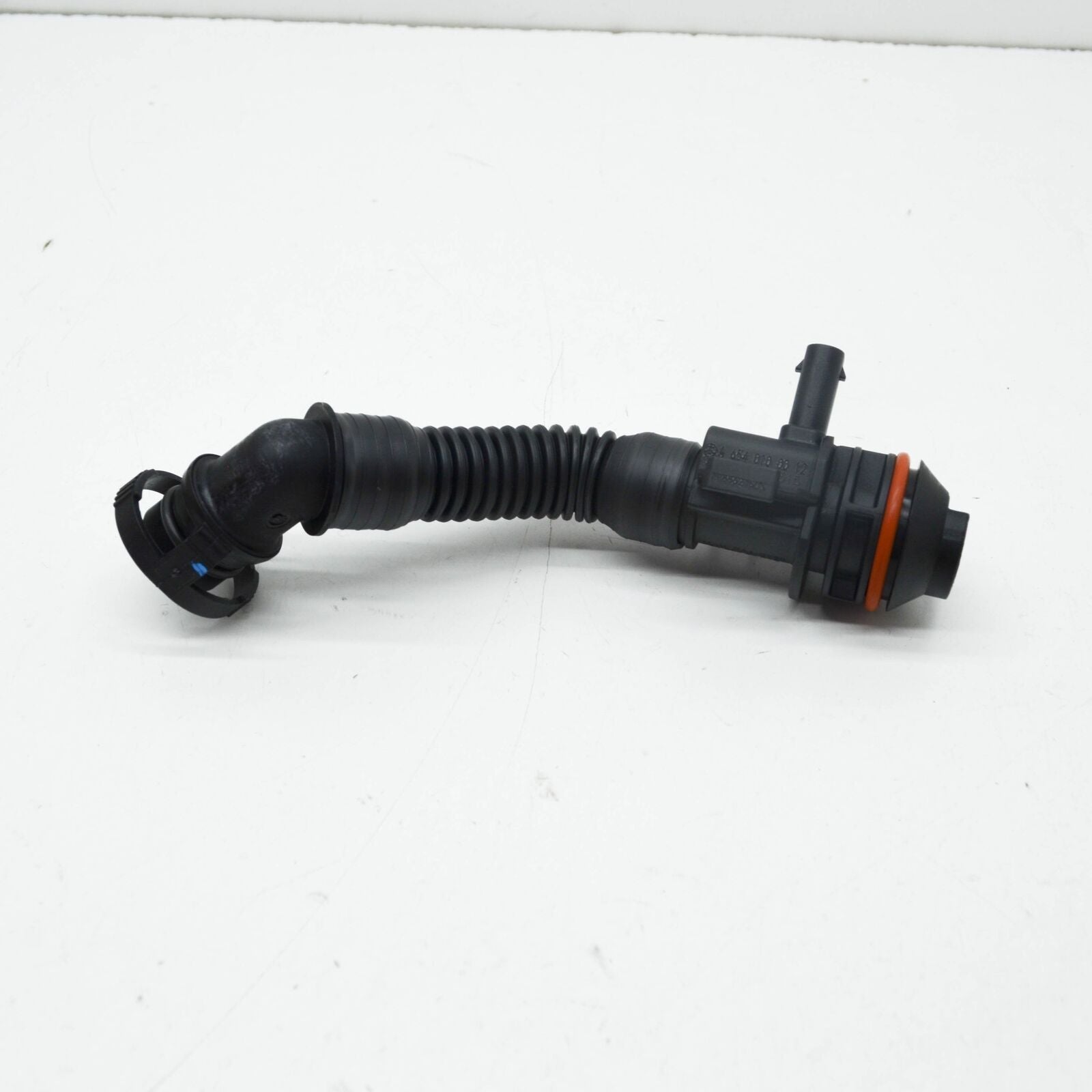 NEW MERCEDES-BENZ A W177 ENGINE VENT HOSE PIPE A6540100012 ORIGINAL
