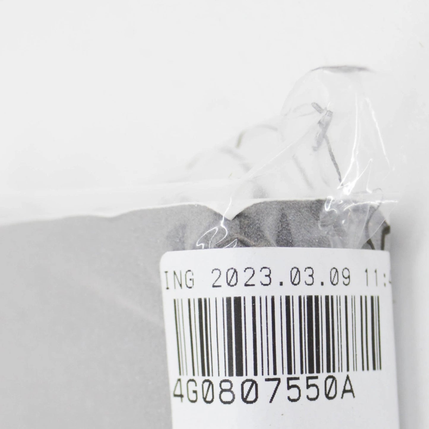 NEW AUDI A6 4G C7 FRONT BUMPER FOAM FILLER PIECE 4G0807550A ORIGINAL