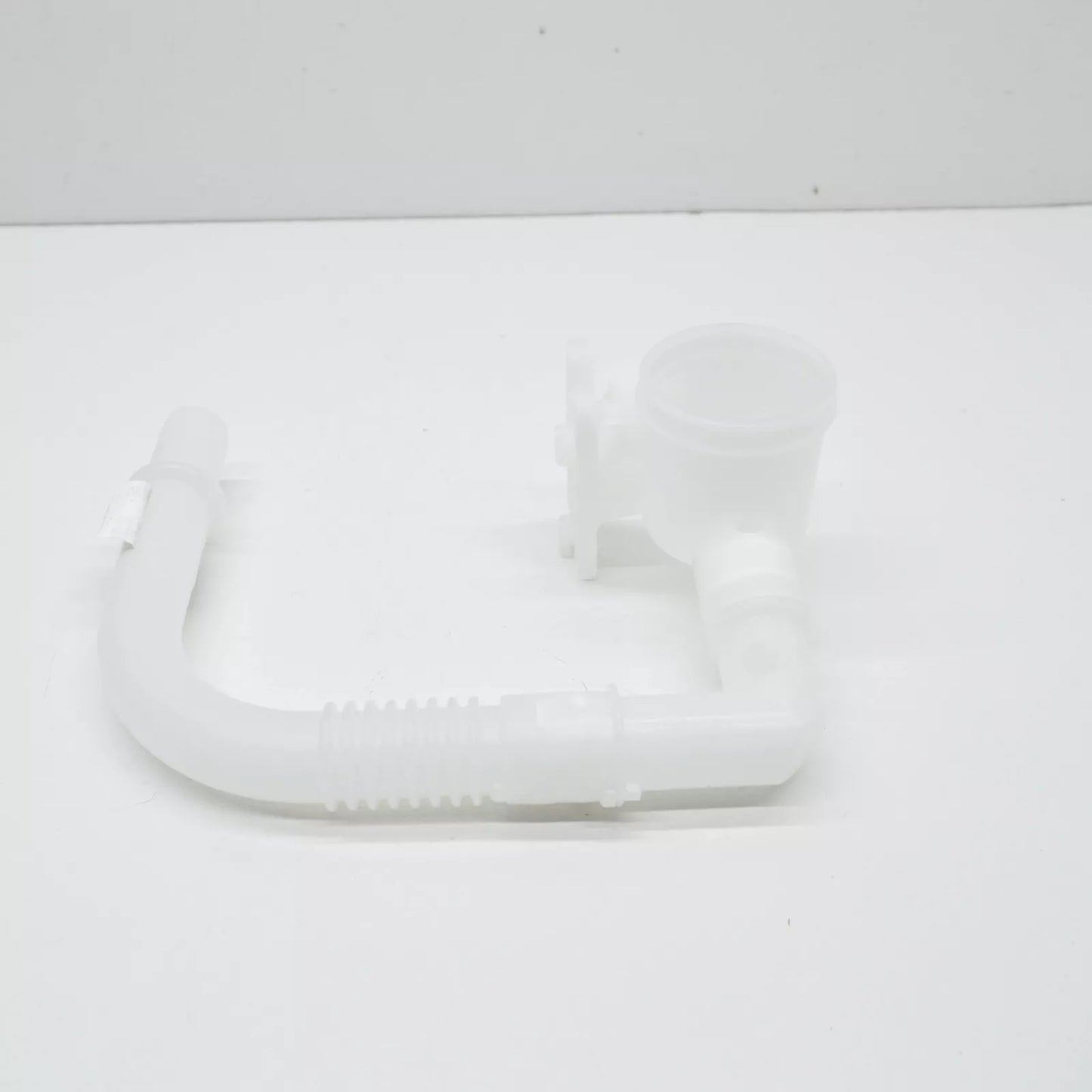 NEW VOLKSWAGEN TIGUAN AD WASHER RESERVOIR TANK FILLER NECK 5NA955463A ORIGINAL