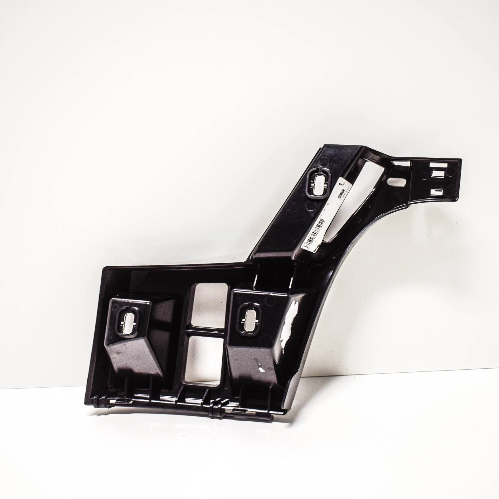 NEW MERCEDES BENZ ML W166 LEFT REAR BUMPER MOUNTING BRACKET A1668803303 ORIGINAL