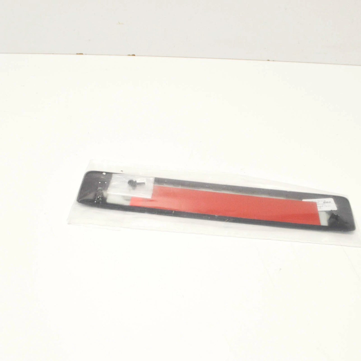 NEW VW TRANSPORTER T6 REAR LID GRIP MOLDING TRIM PLATE 7E0829139 3FZ