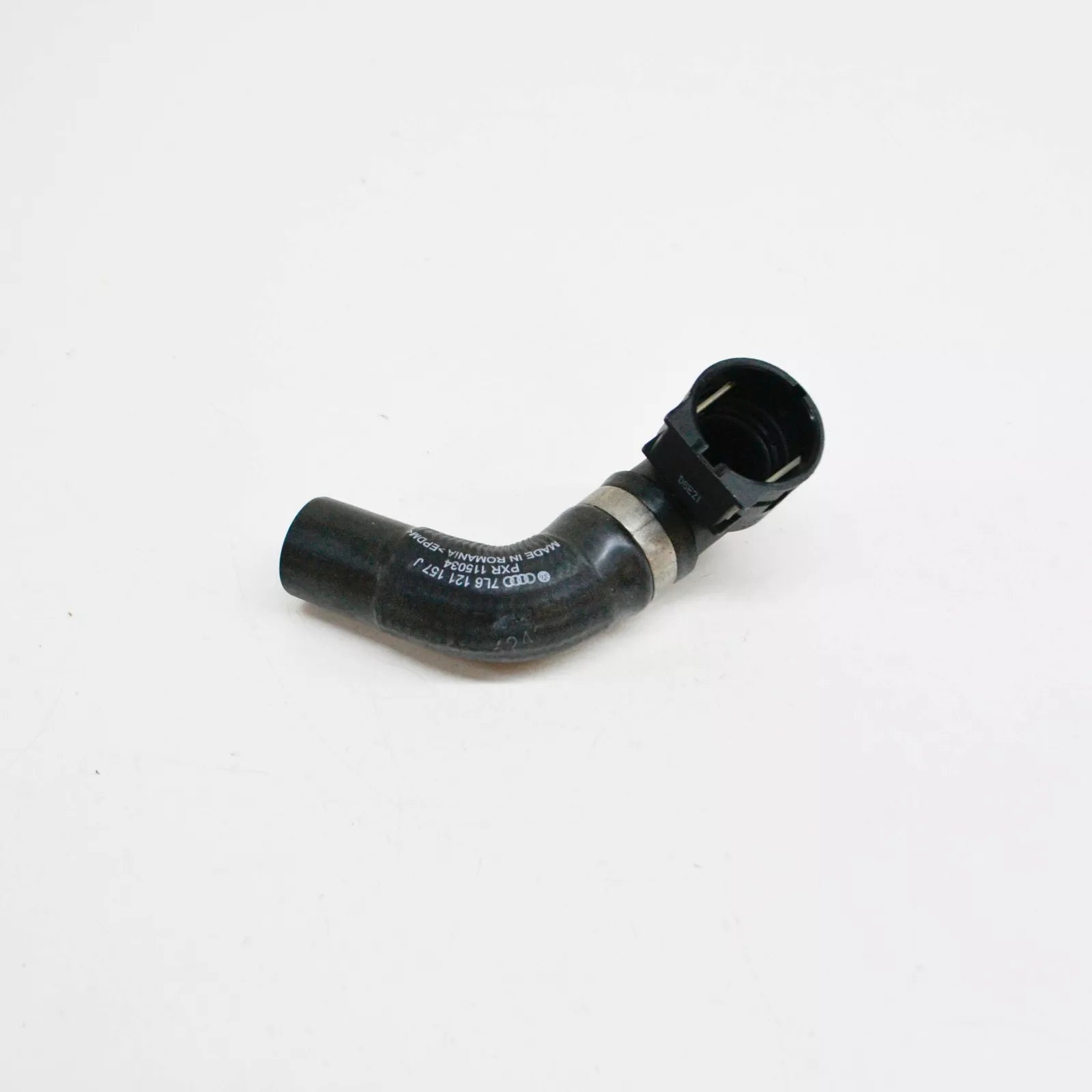 NEW AUDI Q7 4L ENGINE COOLANT HOSE 7L6121157J ORIGINAL