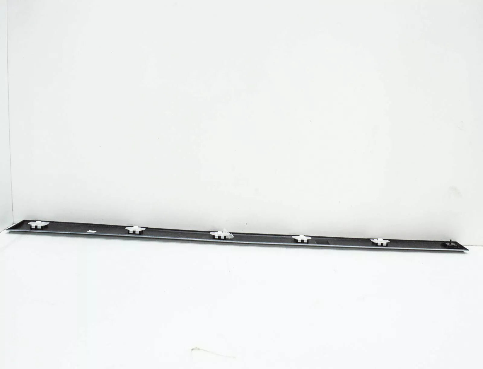 NEW MERCEDES-BENZ VITO W639 RIGHT SLIDING DOOR STRIP A63969013629999