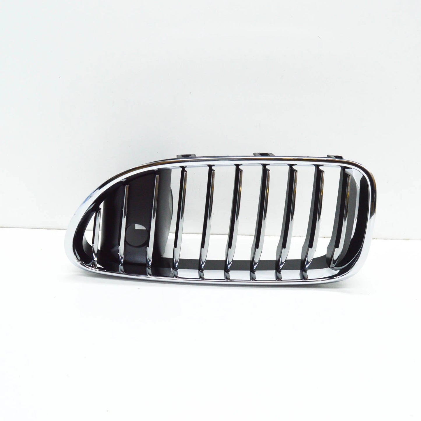 NEW BMW 6 F12 FRONT BUMPER LEFT SIDE RADIATOR GRILLE 51137212855 ORIGINAL