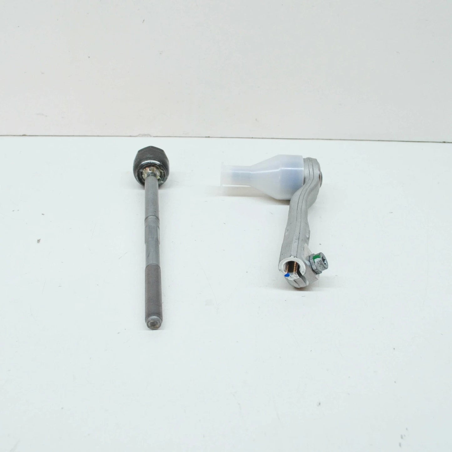 NEW BMW X3 G01 M F97 LEFT STEERING TIE ROD END 32104A01665 4A01665 ORIGINAL