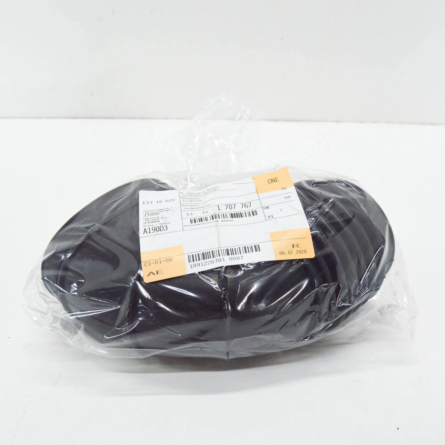 NEW BMW E32 535I 735I 735IL AIR FLOW METER BOOT 1707767 13711707767 ORIGINAL