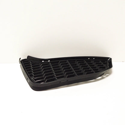 NEW BMW M4 F82 FRONT BUMPER LOWER RIGHT GRILLE 51118054302 8054302 2016 ORIGINAL