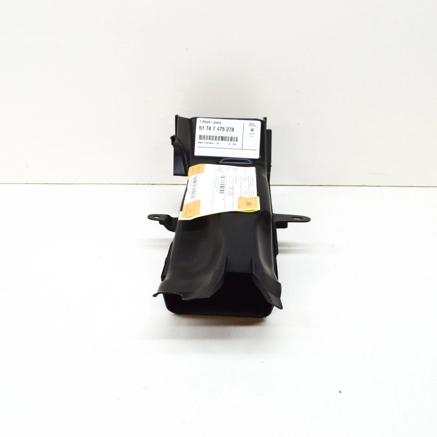 NEW BMW 7 G11 G12 RIGHT BRAKE AIR DUCT 7475278 51747475278 ORIGINAL