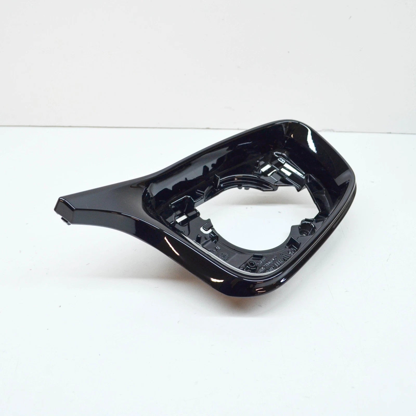 NEW BMW 5 F90 M5 FRONT RIGHT WING MIRROR SUPPORTING BRACKET 51168064656 ORIGINAL