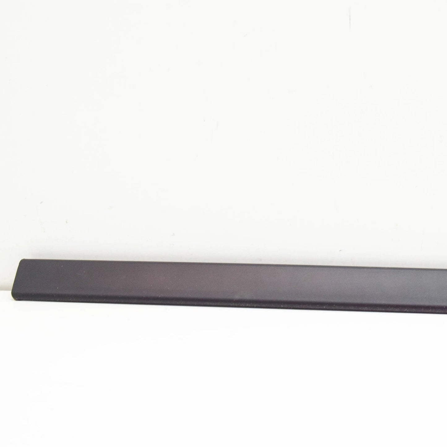 NEW BMW 5 E39 FRONT RIGHT DOOR MOULDING STRIP 51132693354 2693354 ORIGINAL