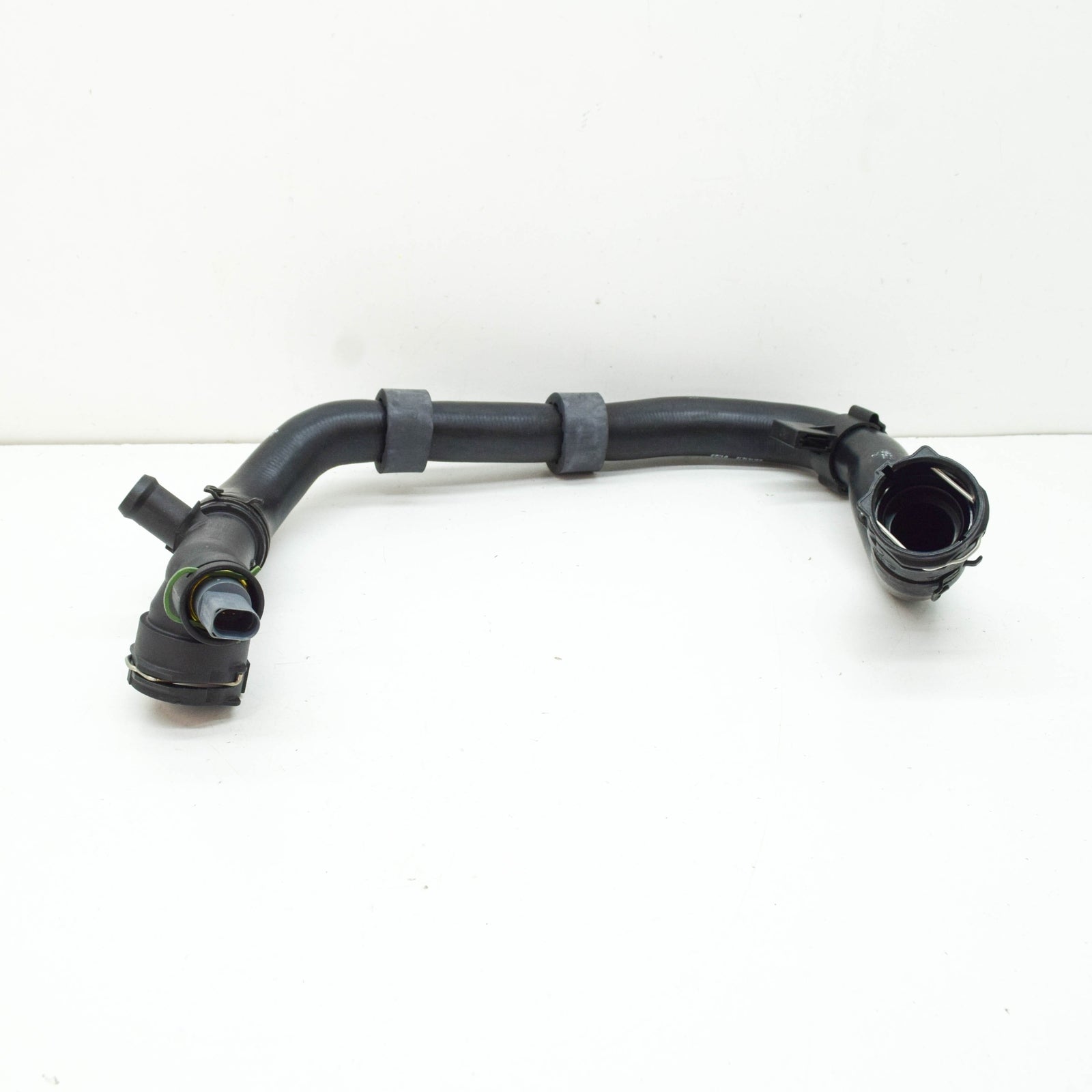new audi q2 right water coolant hose 5q0122051eg original