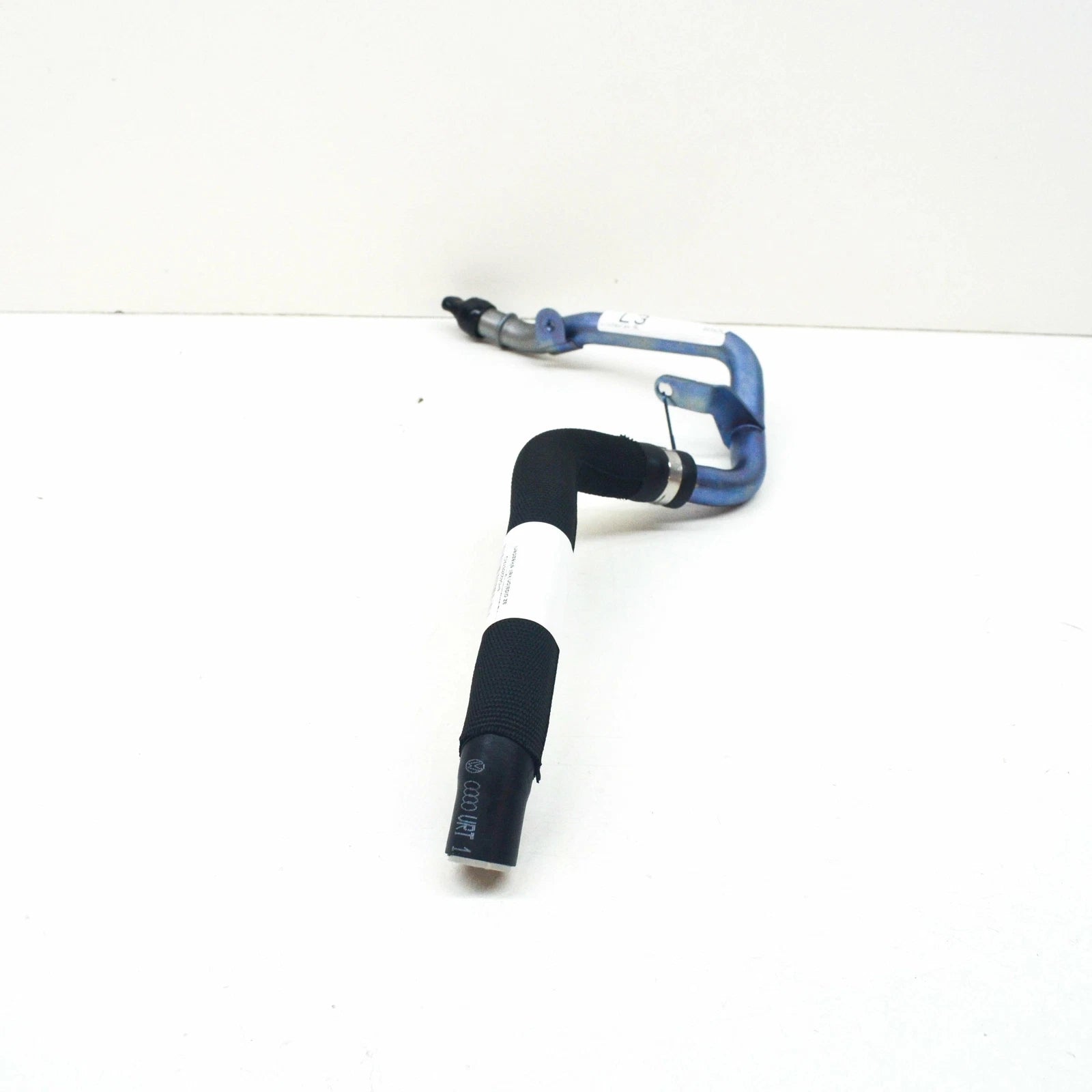 NEW AUDI A8 4H FRONT AXLE CENTER INTAKE HOSE 4H0422887AQ