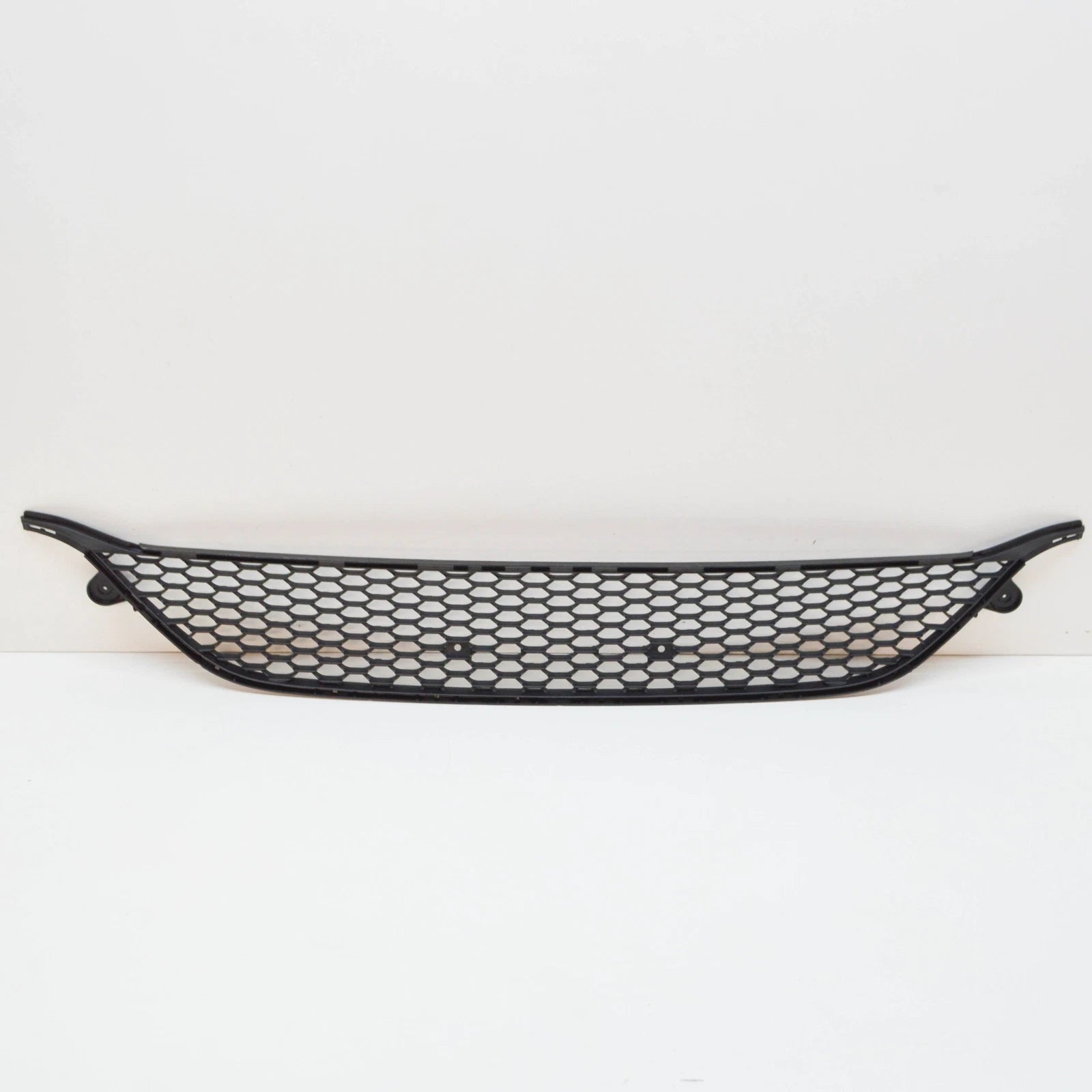 NEW MERCEDES-BENZ CLS C257 FRONT LOWER BUMPER GRILLE A2578856901 ORIGINAL