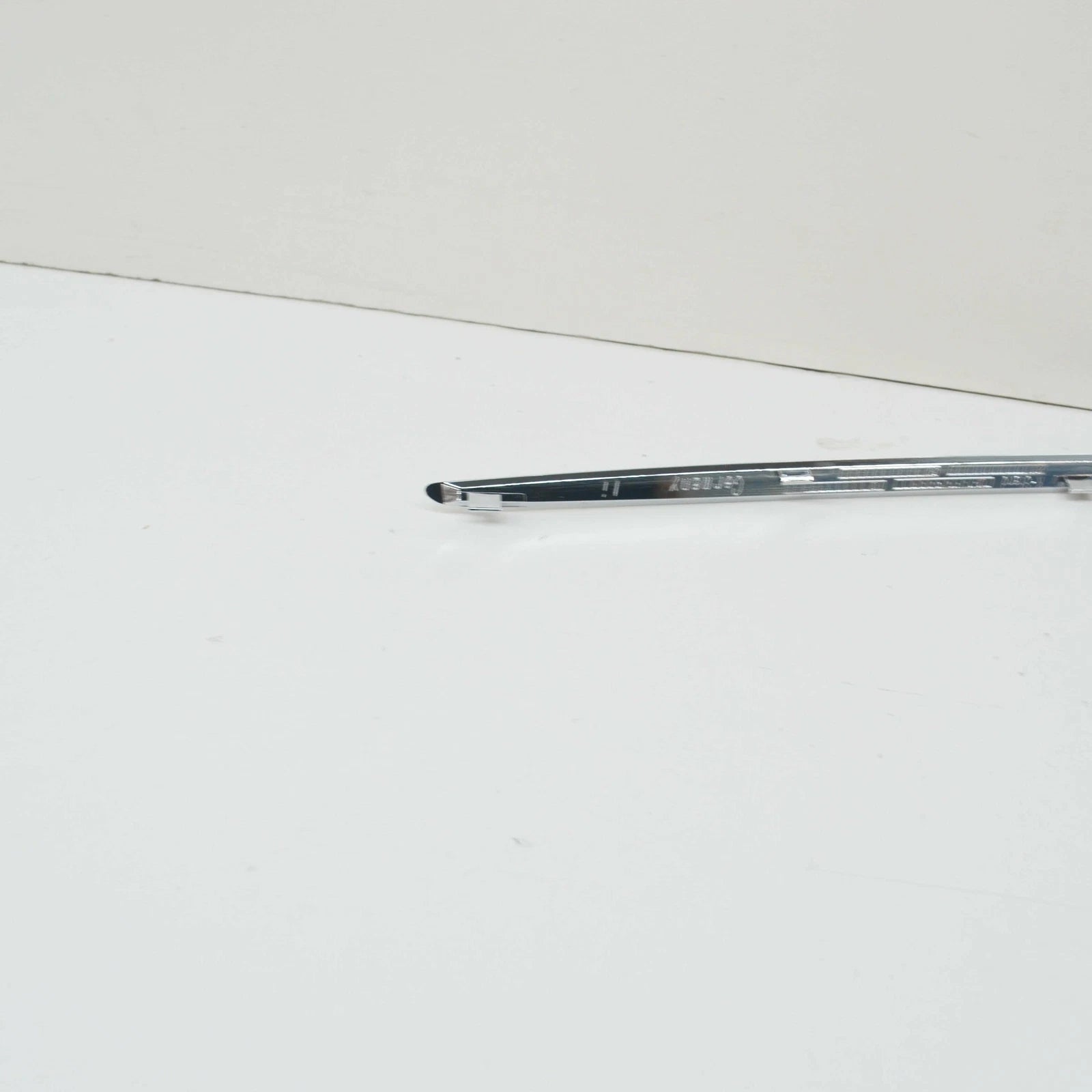 NEW MERCEDES-BENZ CL C215 FRONT BUMPER LEFT MOLDING STRIP A2158850974 ORIGINAL