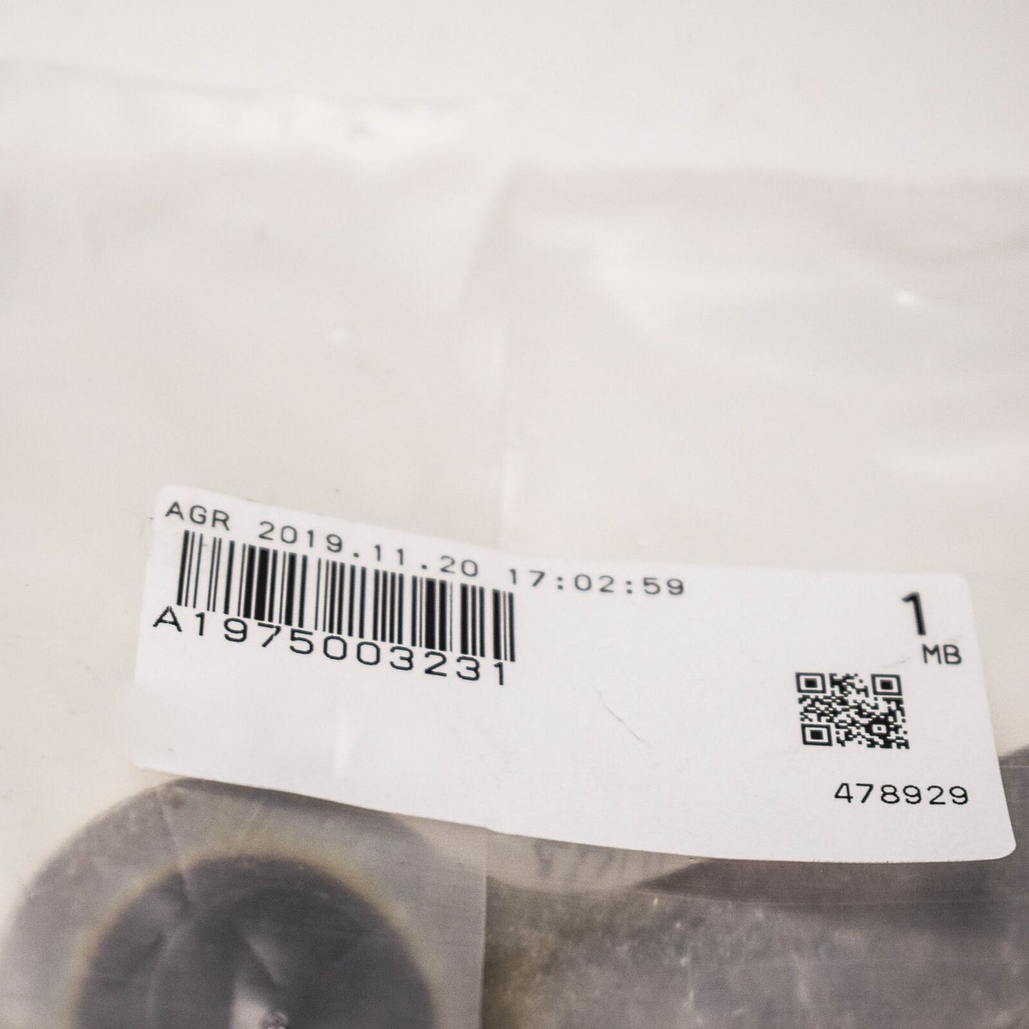 NEW MERCEDES BENZ SLS AMG C197 LEFT TOP OIL COOLER BRACKET A1975003231 ORIGINAL