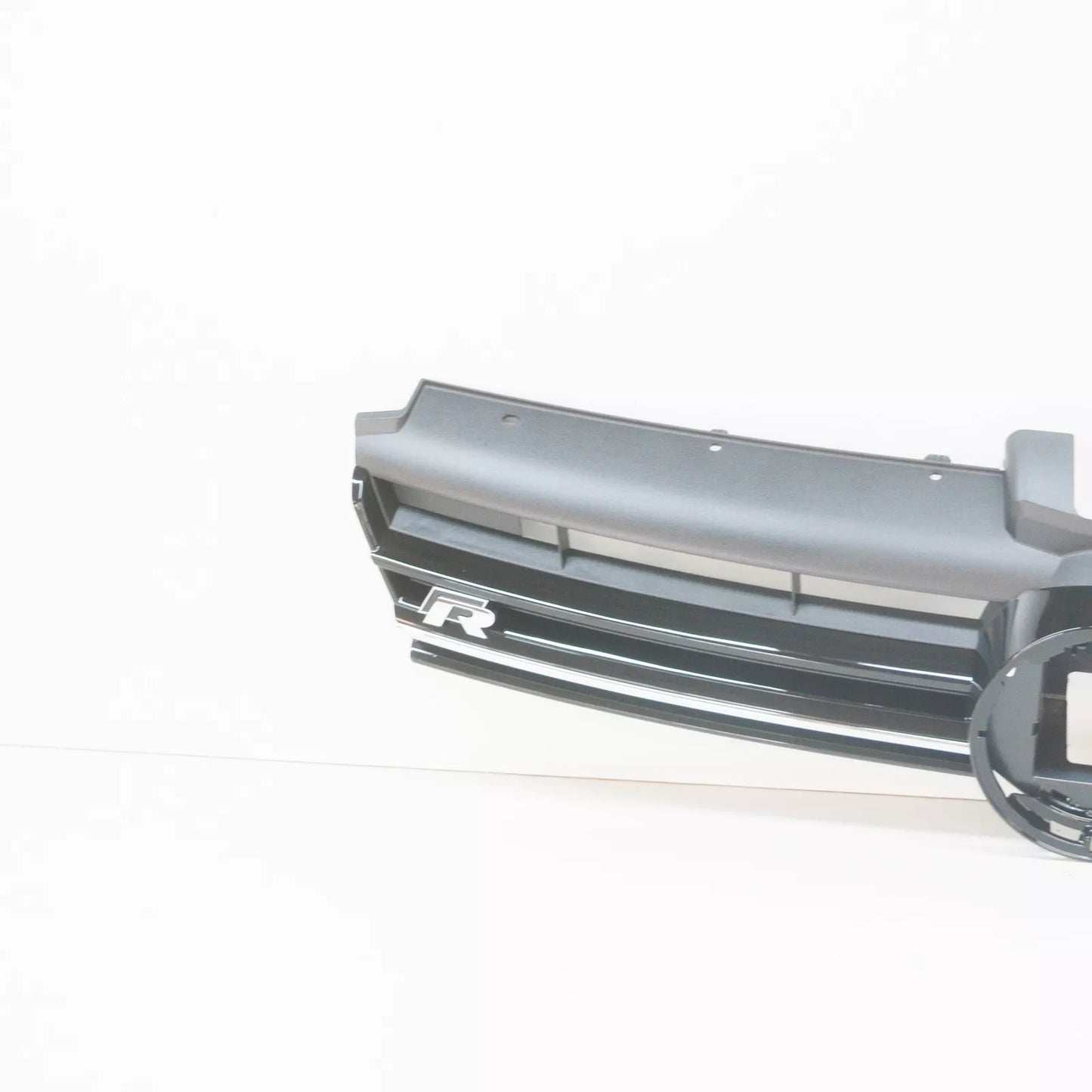 NEW VOLKSWAGEN GOLF MK7 R RADIATOR GRILLE 5G0853651CSZLL ORIGINAL