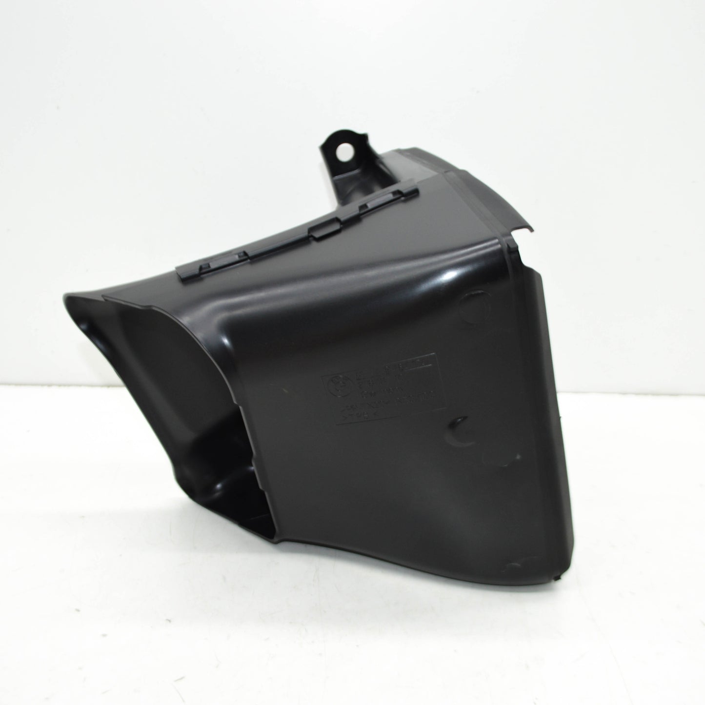 new mini countryman f60 left exterior radiator air duct 51749464174 original