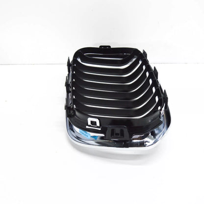 NEW BMW 1 F20 FRONT BUMPER RIGHT UPPER GRILLE 51137371686 7371686 2015 ORIGINAL