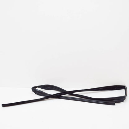 NEW BMW 3 COUPE E30 FRONT RIGHT ONE-PIECE WINDOW GUIDE 51321904782 ORIGINAL