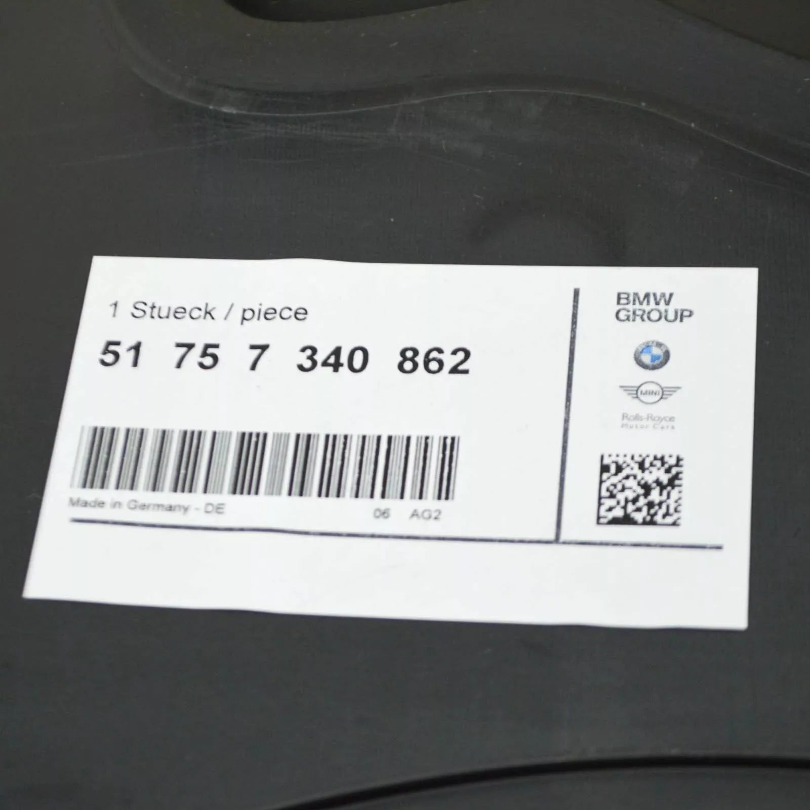 NEW BMW 3 G20 FRONT RIGHT FENDER LINER BOTTOM FRONT COVER 51757340862 ORIGINAL