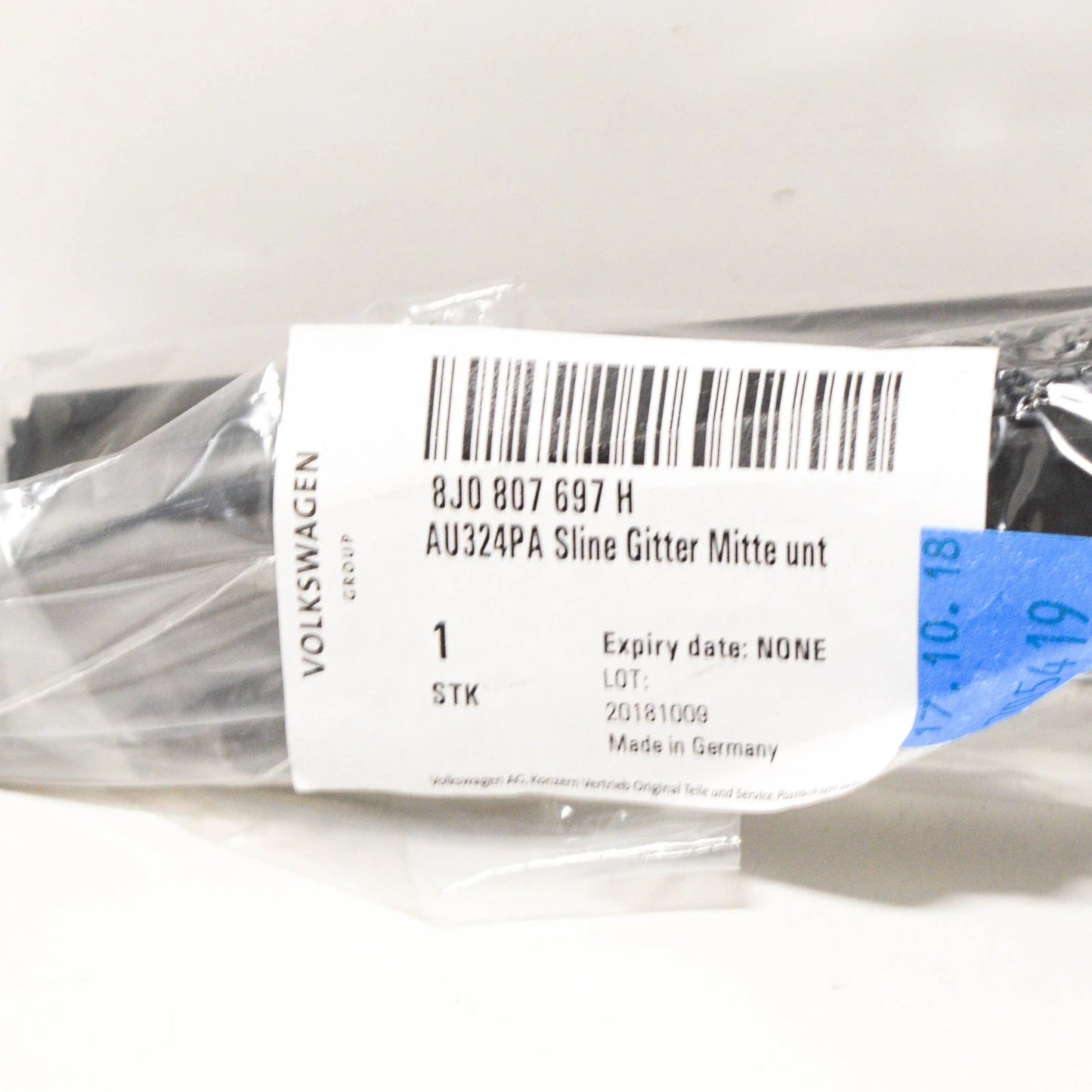 NEW AUDI TT 8J FRONT BUMPER LOWER GRILL 8J0807697H 2013