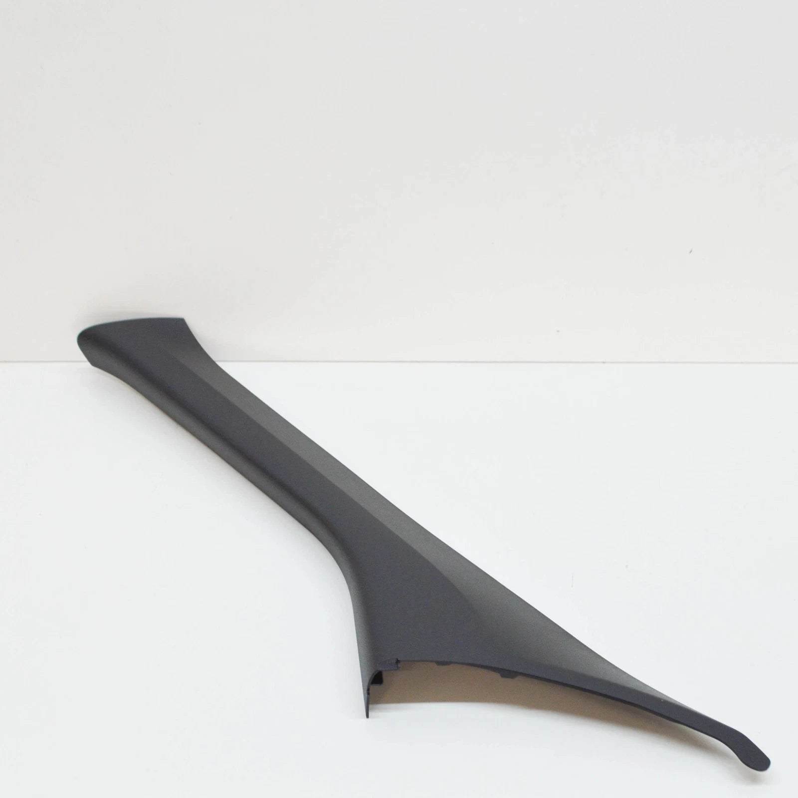 NEW MB SPRINTER W907 LEFT A-PILLAR UPPER TRIM A90769010009051 ORIGINAL