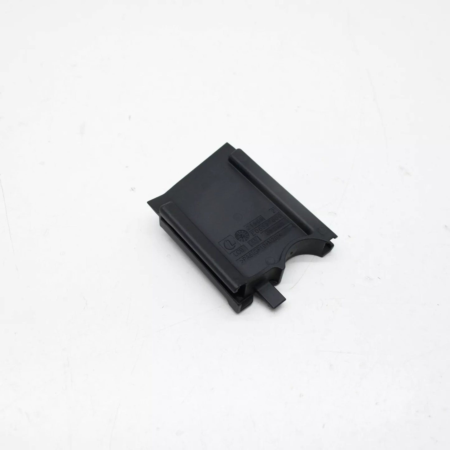 NEW VOLKSWAGEN POLO AW FUSE RELAY BOX CLOSING ELEMENT 2Q0927165A ORIGINAL