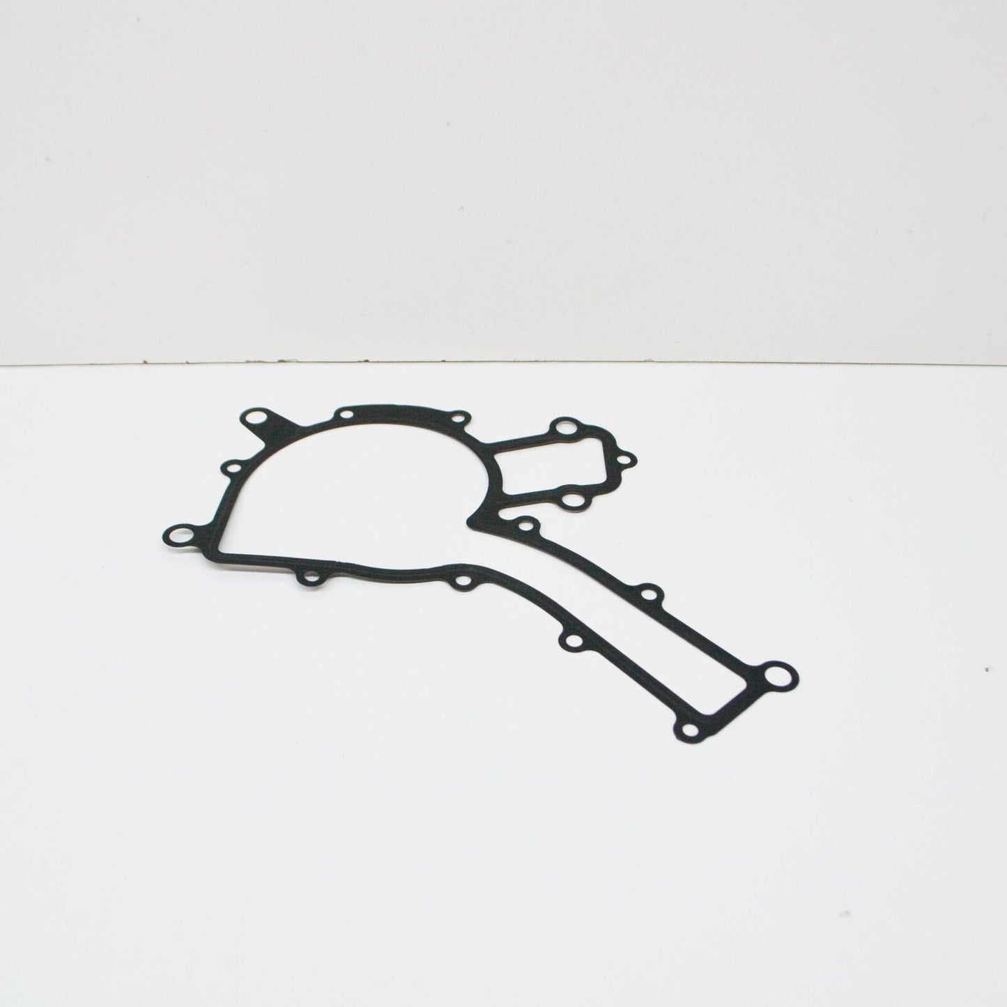 NEW MERCEDES-BENZ E W210 WATER PUMP GASKET A1122010180 ORIGINAL