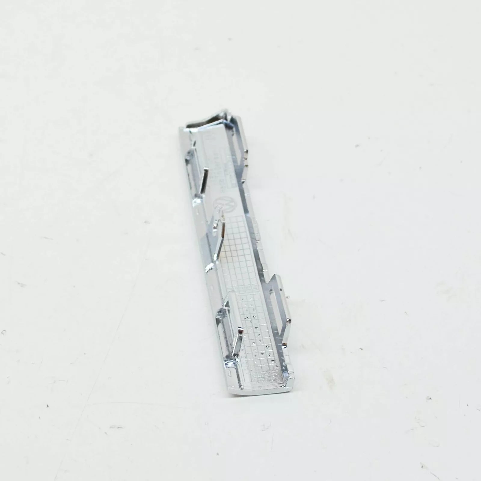 NEW VOLKSWAGEN MULTIVAN T6 FRONT BUMPER LEFT CHROME TRIM 7LA853761A2ZZ ORIGINAL