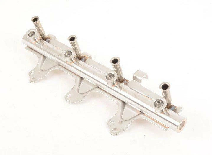 NEW AUDI A4 B8 FUEL RAIL 06J133317AB ORIGINAL