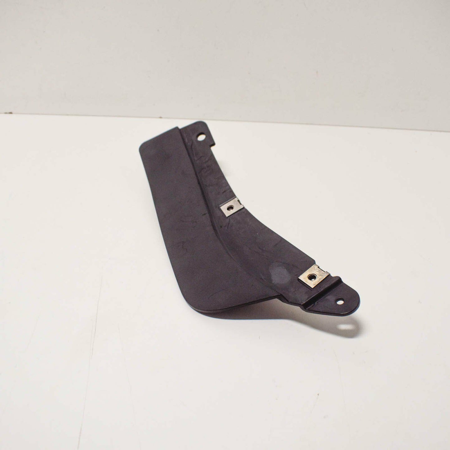 NEW AUDI Q7 4M FRONT RIGHT MUDGUARD SHIELD 4M0807548D ORIGINAL