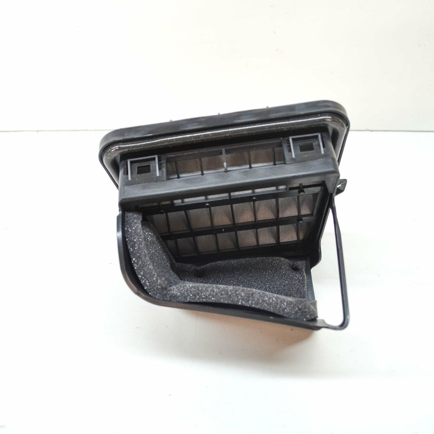 NEW AUDI A7 SPORTBACK 4G REAR LEFT QUARTER PANEL VENT TRIM 4G8819301 ORIGINAL