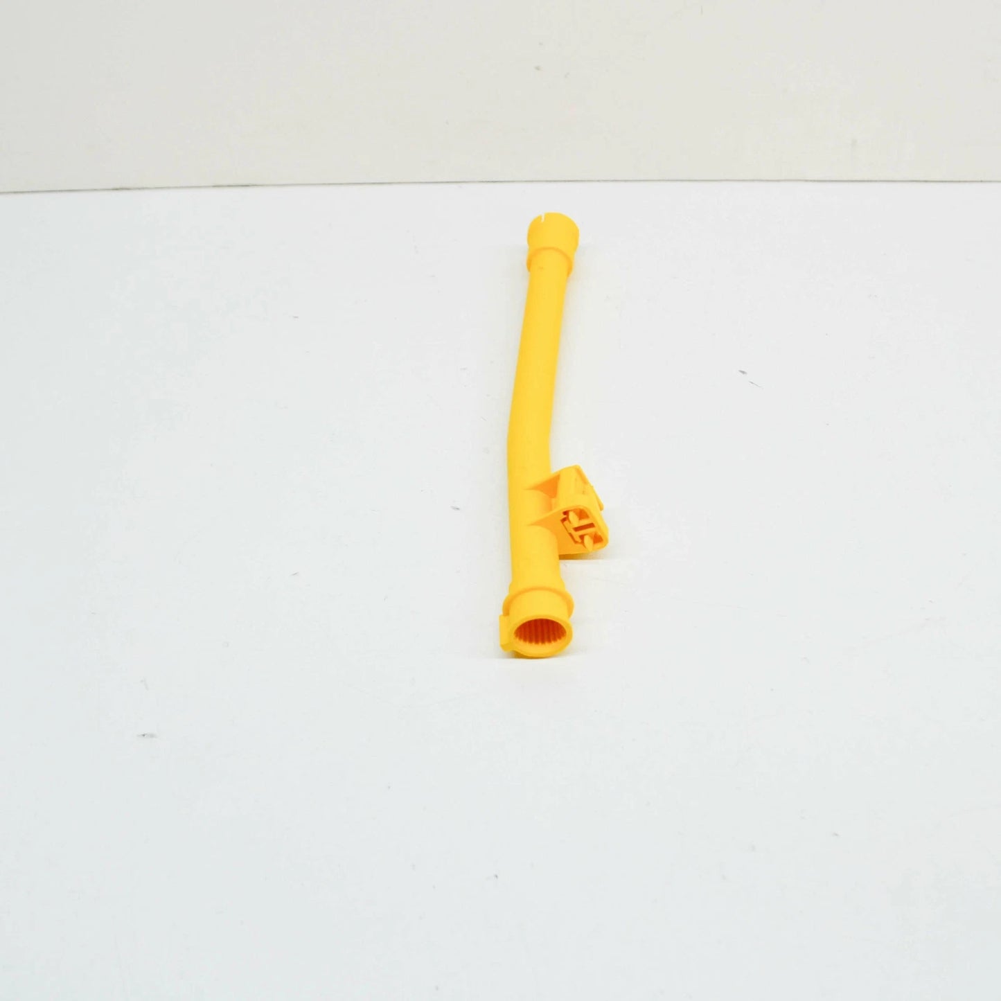 NEW AUDI A4 B7 ENGINE OIL DIPSTICK GUIDE FUNNEL 06B103663G ORIGINAL