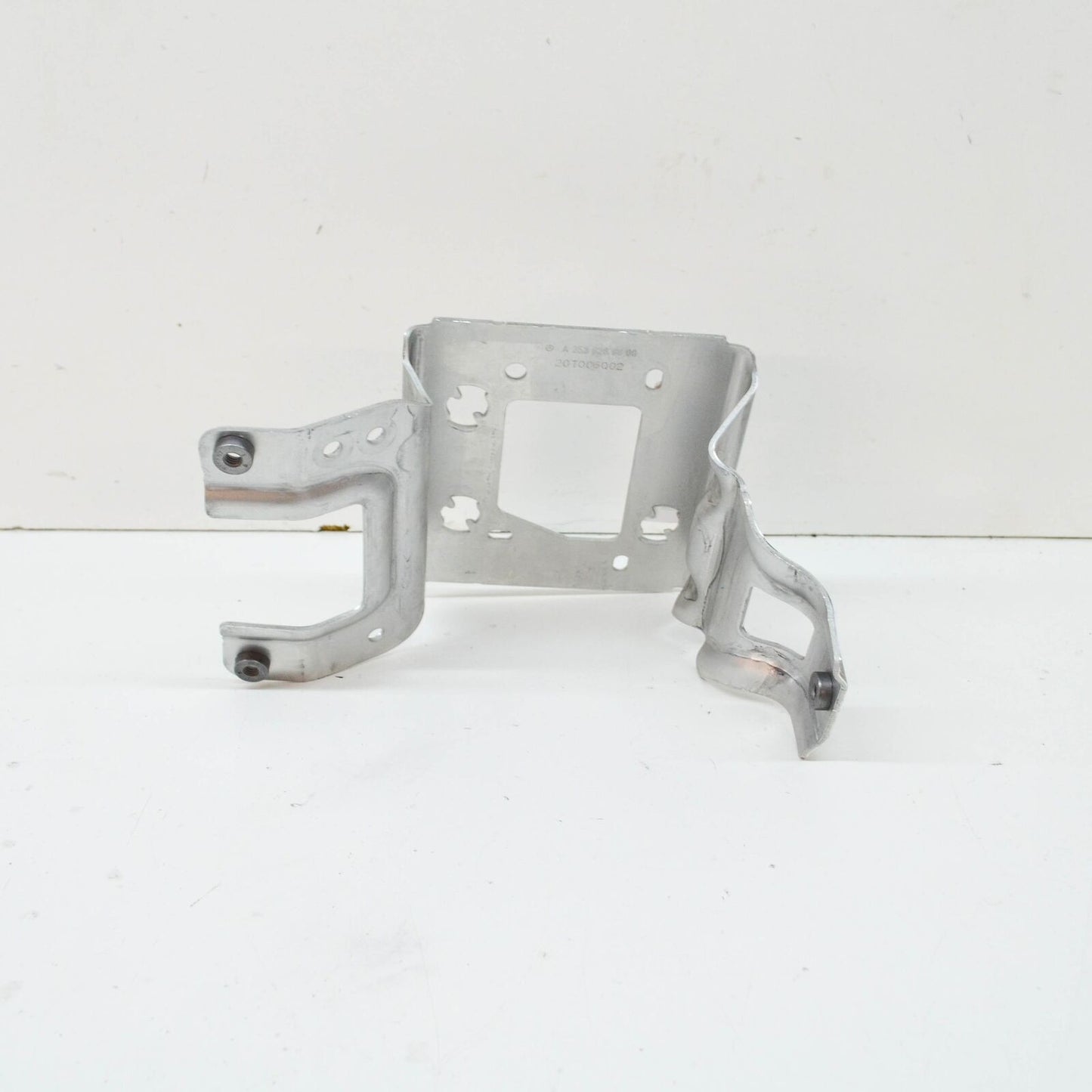 NEW MB GLC X253 FRONT CRUISE CONTROL SENSOR BRACKET A2536260000 ORIGINAL