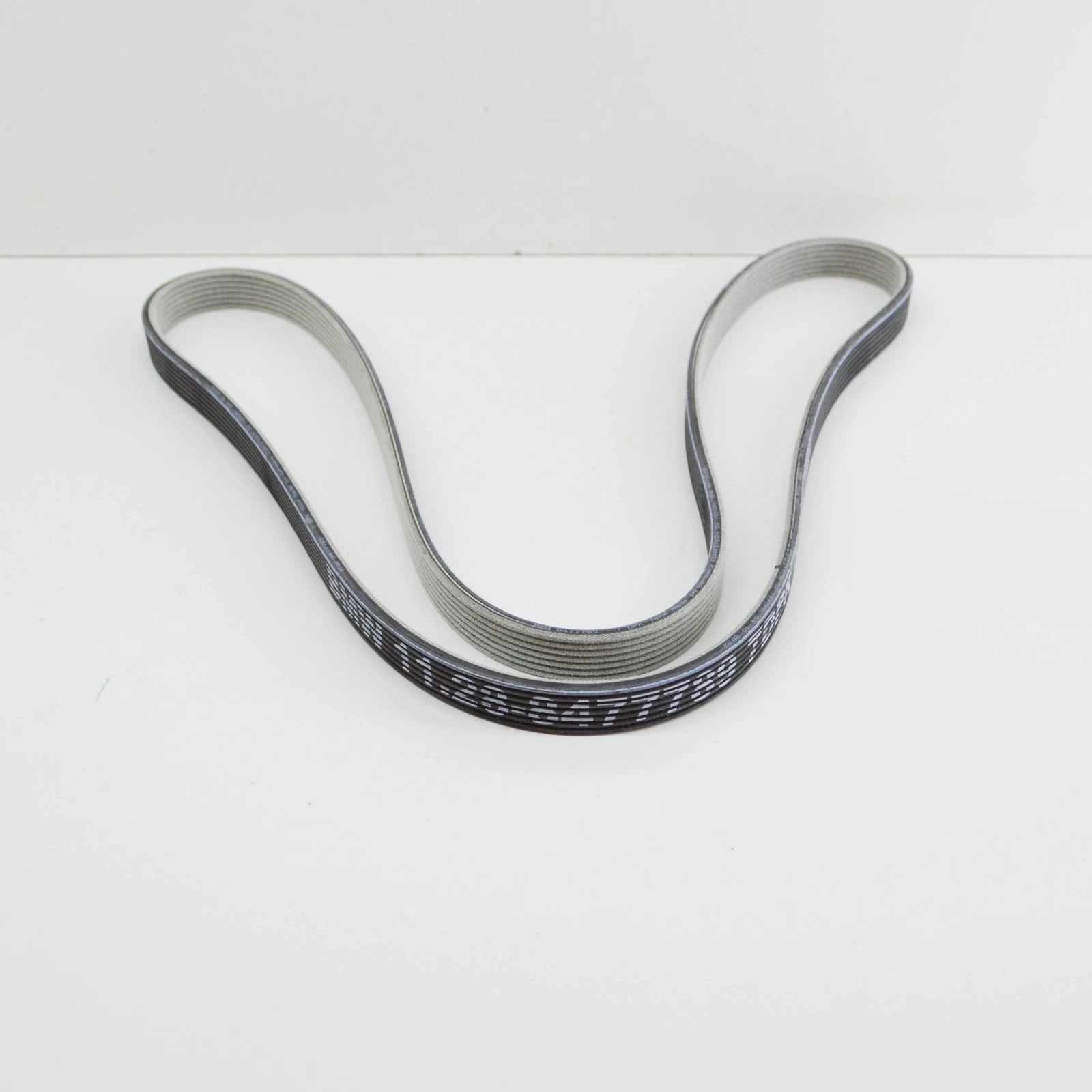 NEW BMW 5 F10 RIBBED V-BELT 8477789 11288477789 ORIGINAL