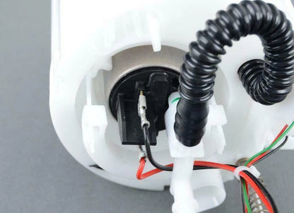 NEW AUDI Q3 8U RIGHT SIDE FUEL DELIVERY MODULE 5N0919087J ORIGINAL