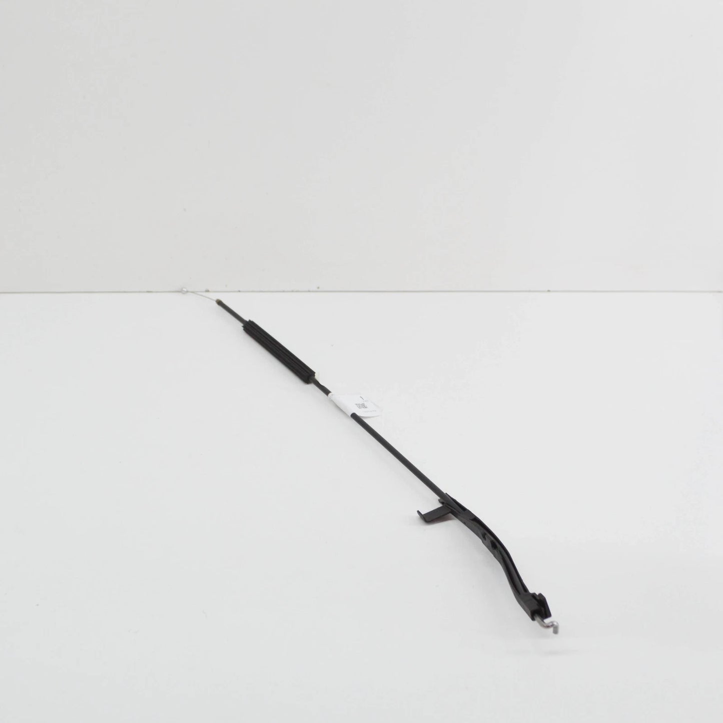 NEW VW GOLF V 1K MK5 FRONT BONNET RELEASE CABLE RHD 1K2823531G ORIGINAL