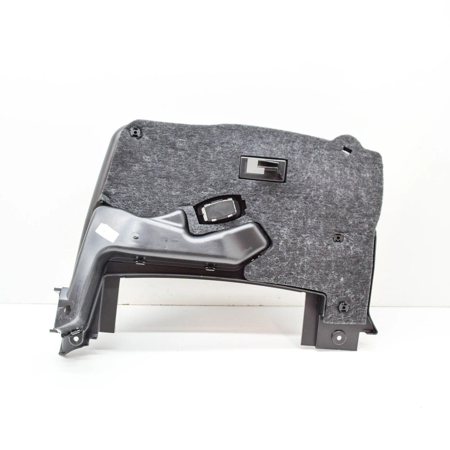 NEW MB C W205 FRONT INSTRUMENT DASH PANEL TRIM LOWER RIGHT A2056802400 ORIGINAL