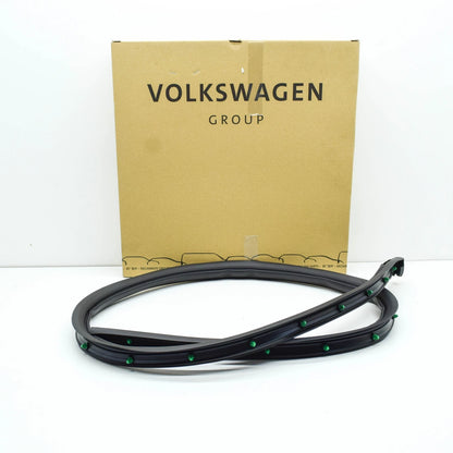 NEW AUDI E-TRON SPORTBACK GEA LEFT SIDE PANEL SILL SEAL 4KE833177B ORIGINAL