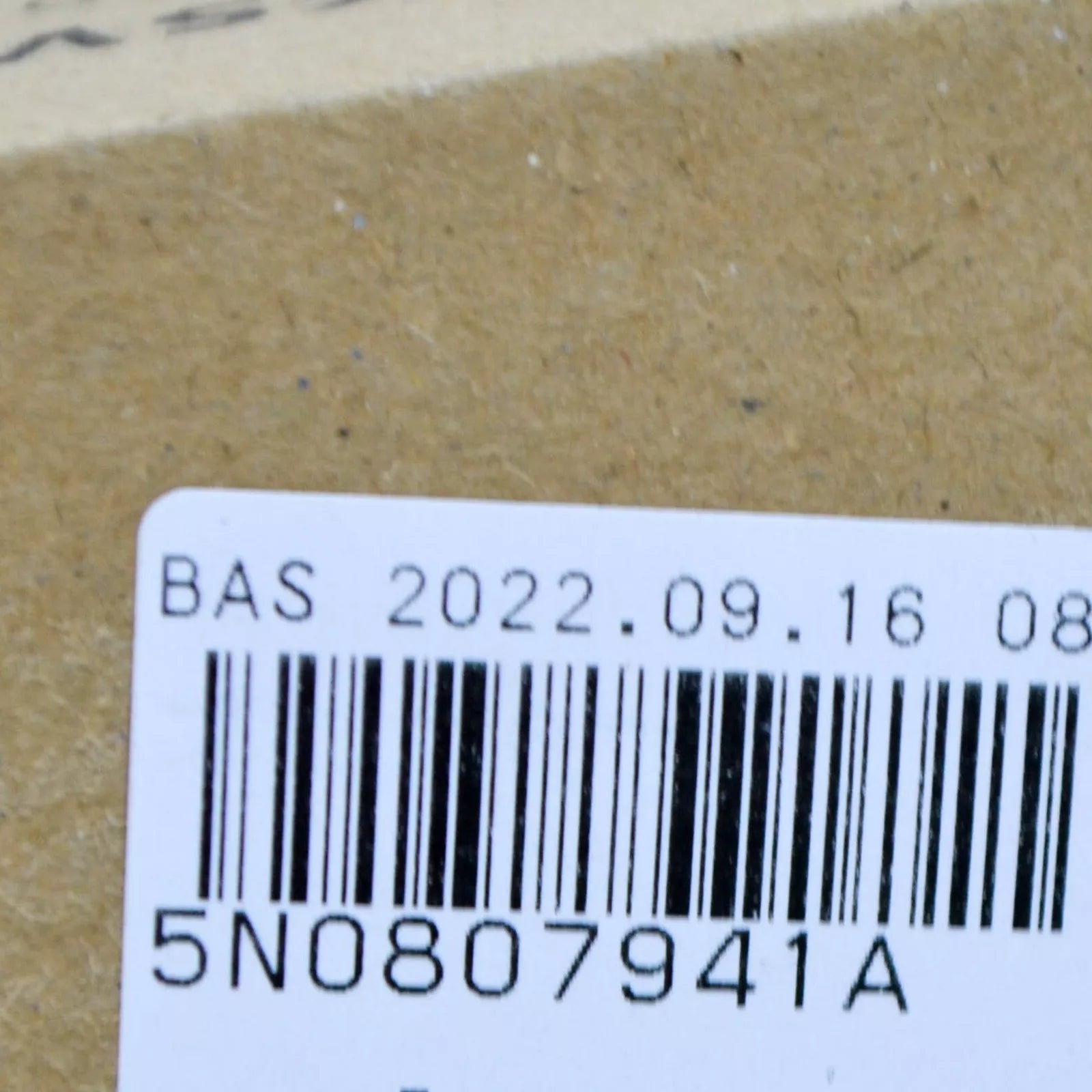 NEW VW TIGUAN 5N FRONT LEFT BUMPER GUIDE FRAME 5N0807941A ORIGINAL