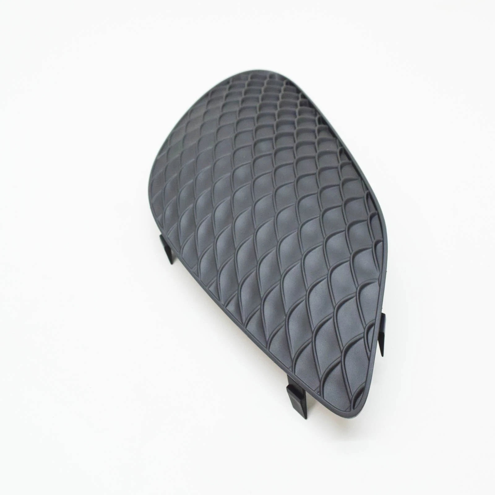 NEW MB CLA C117 FRONT BUMPER FOG LIGHT GRILLE RIGHT A1188856700 ORIGINAL