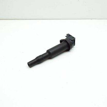 NEW BMW 5 GRAN TURISMO F07 IGNITION COIL 12138647689 ORIGINAL