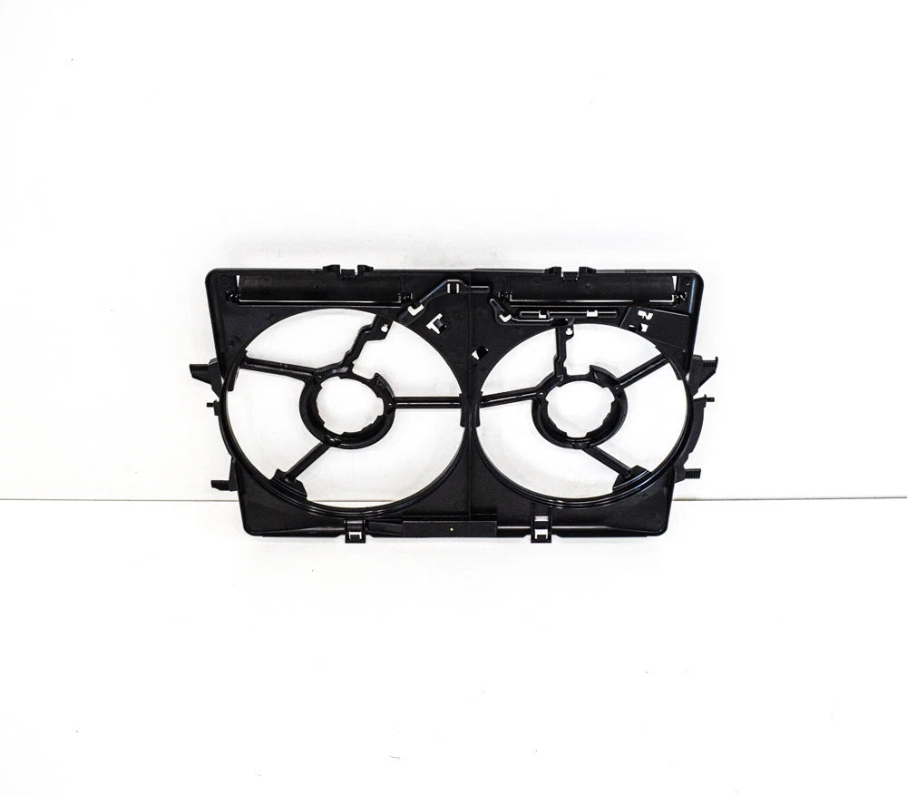 NEW AUDI A4 B 2.0 TDI 130KW ENGINE RADIATOR FAN BRACKET 8K0121207A ORIGINAL