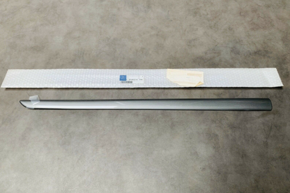 new mercedes-benz a w169 front left door trim strip a16969001627748 original